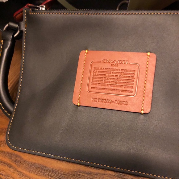 Coach Olive Green Rogue Tote... Please note that hang tag will not be included - Picture 6 of 12